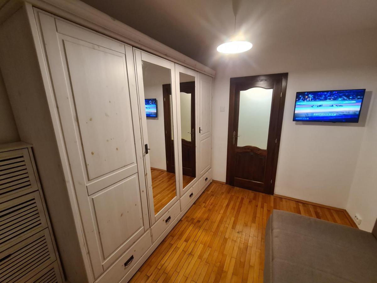 Clasic Apartment Nufarul Oradea Dış mekan fotoğraf