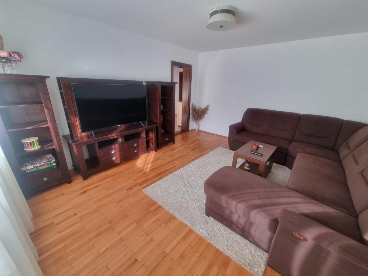 Clasic Apartment Nufarul Oradea Dış mekan fotoğraf