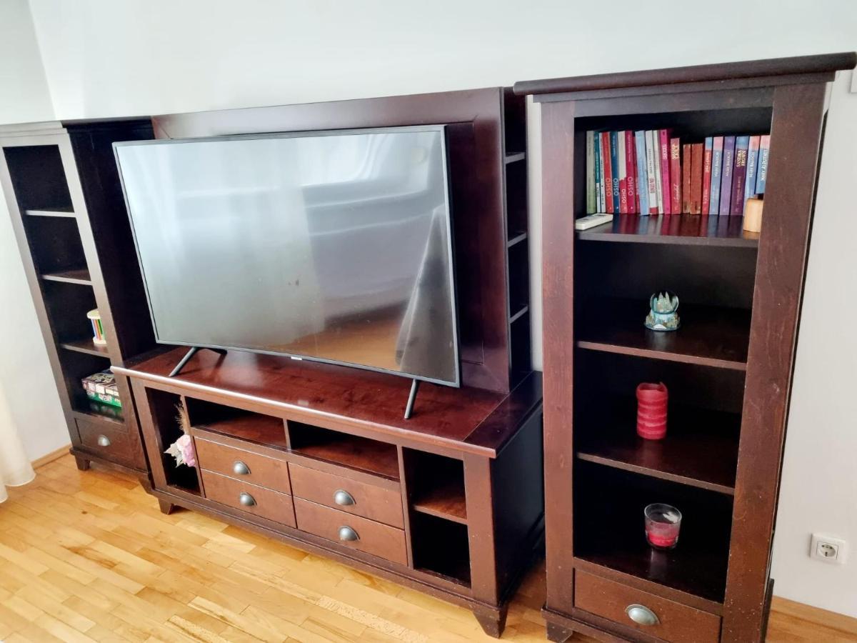 Clasic Apartment Nufarul Oradea Dış mekan fotoğraf