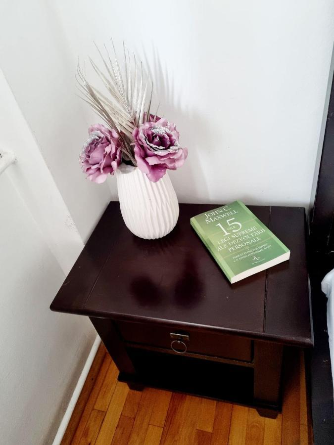 Clasic Apartment Nufarul Oradea Dış mekan fotoğraf