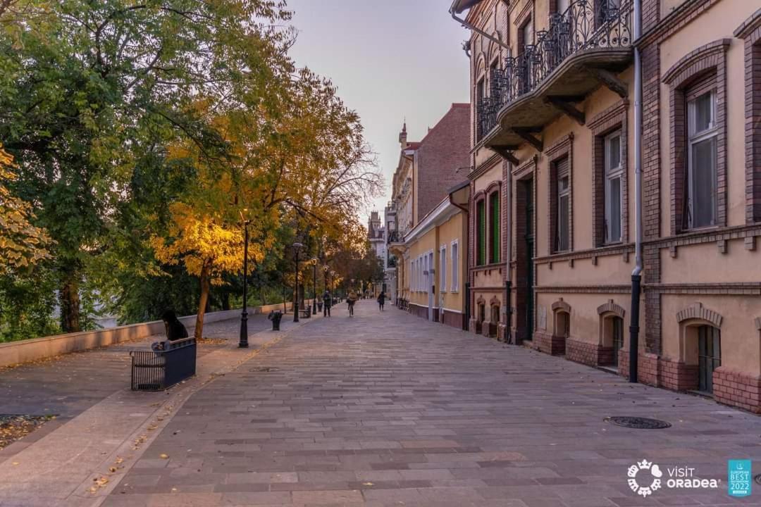 Clasic Apartment Nufarul Oradea Dış mekan fotoğraf